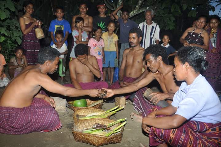 Explore Lembata of Atadei Culture and Adventure Tour (4D/3N)